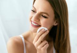 Vícestupňové čištění obličeje. Jak jej správně provádět doma?